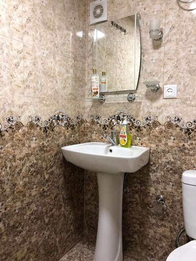 Проживание в семье Guest House Coffee Кутаиси-16