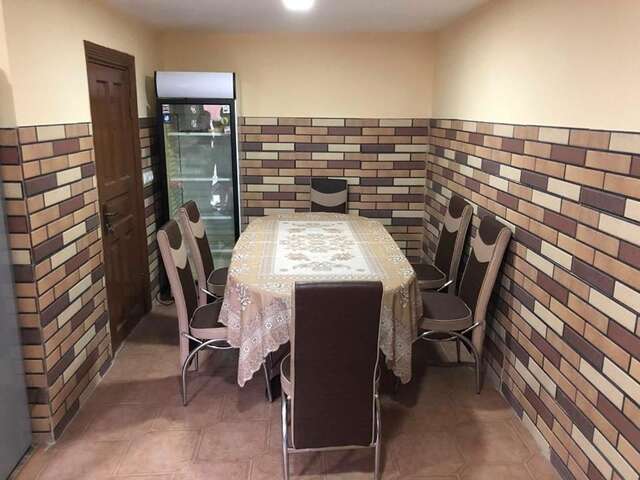 Проживание в семье Guest House Coffee Кутаиси-8